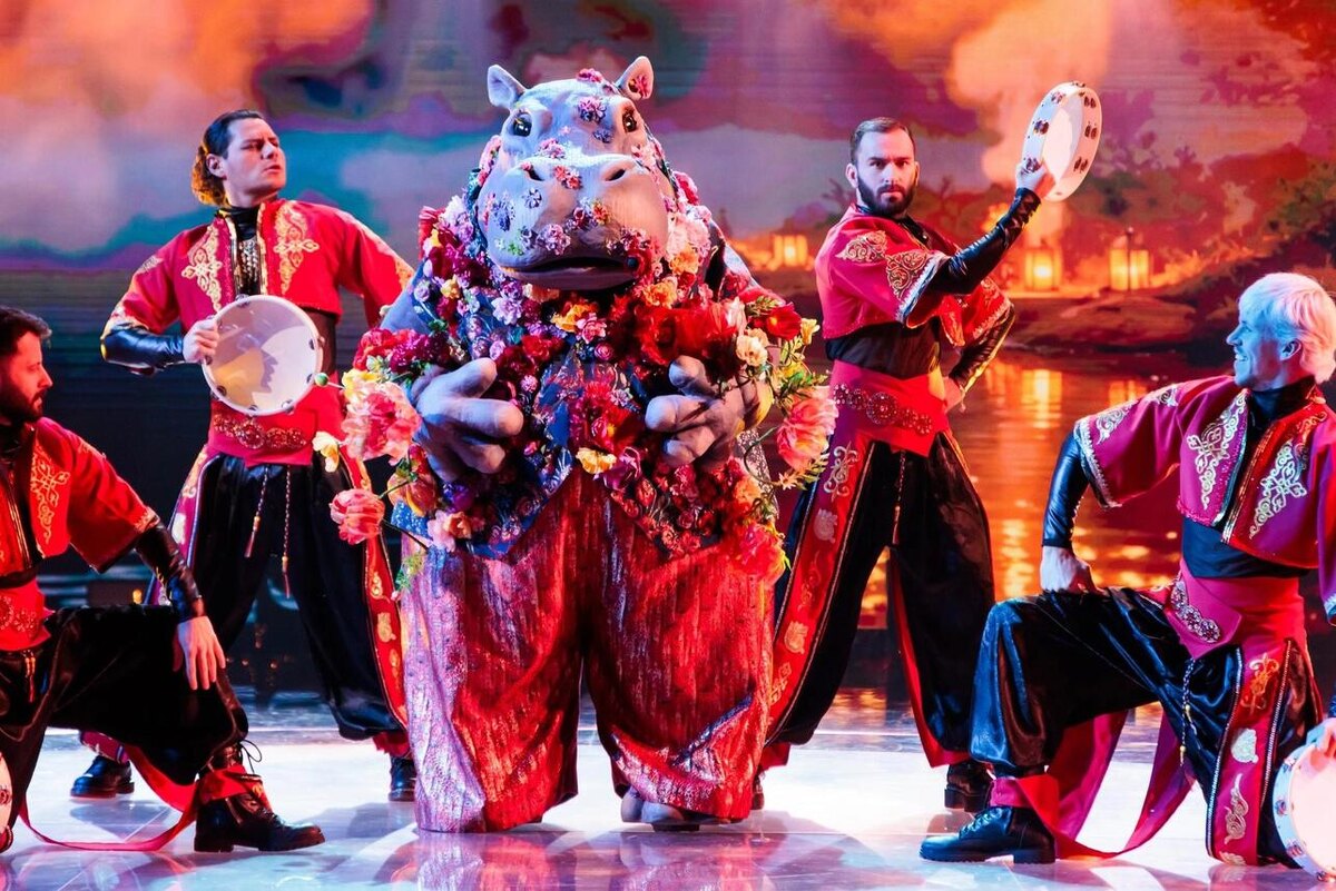    Гиппопотам попал в номинацию на вылет в восьмом выпуске седьмого шоу «Маска» кадр НТВ