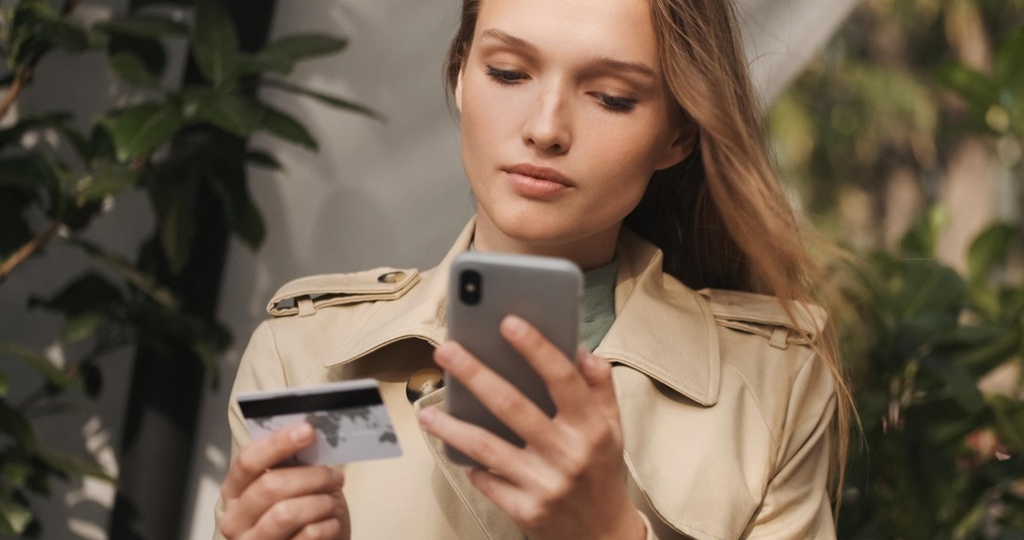 ФНС будет мониторить каждый перевод? Разбираемся с новыми законами