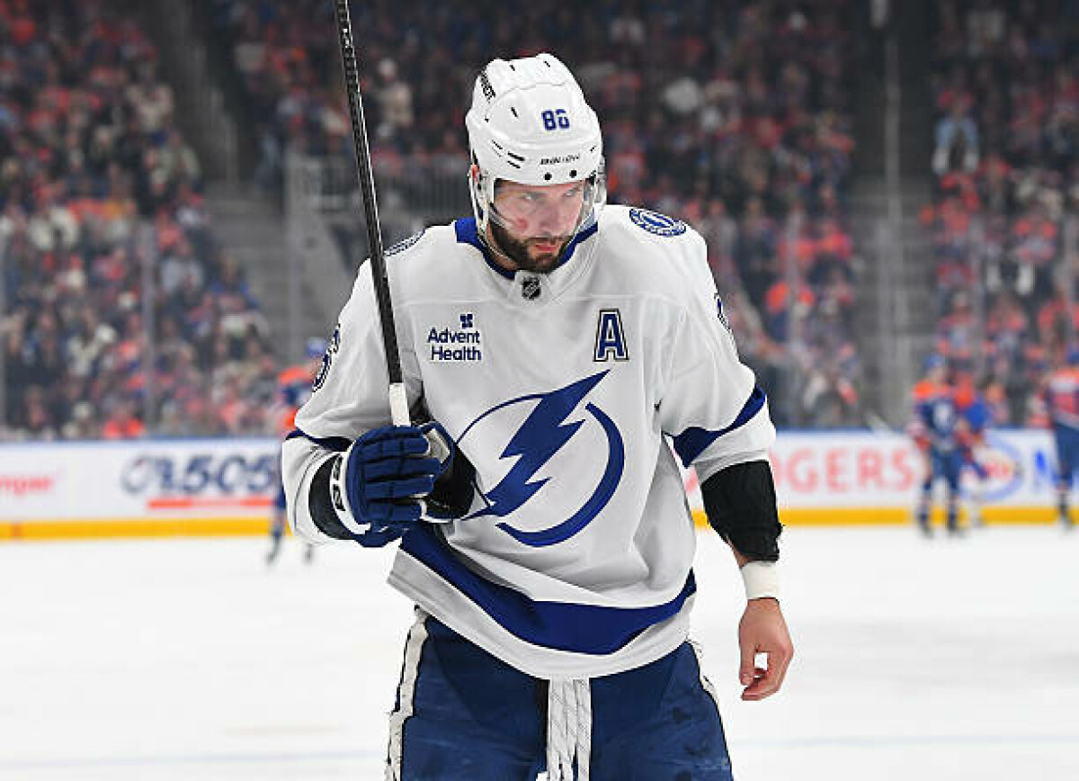     Североамериканцев возмутил аргумент журналиста, отказывающегося выбирать Кучерова в голосовании за «Харт»