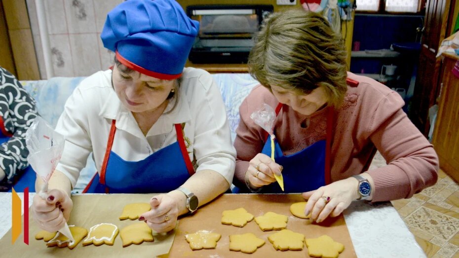 Воробьевские журналисты посетили мастер-класс по изготовлению имбирных пряников