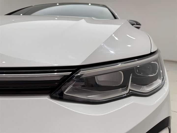 Внешность R-Line