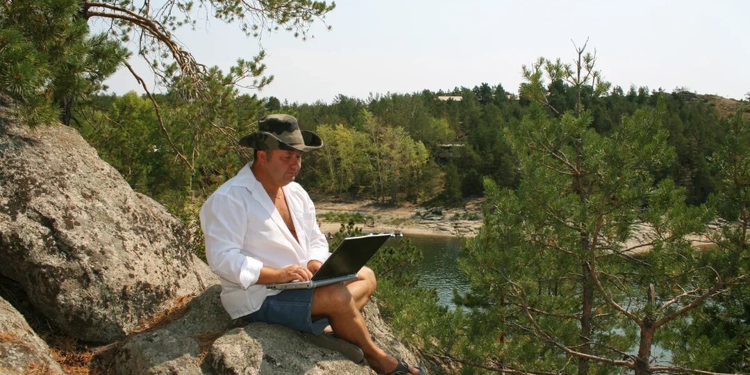 Нефть в обмен на туризм: куда и зачем летают деловые путешественники в Арктике