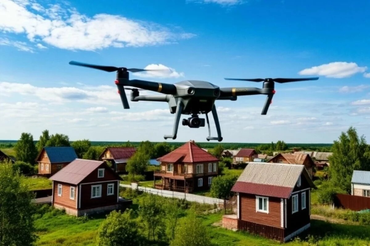    В Ленобласти обломки БПЛА упали на жилой дом