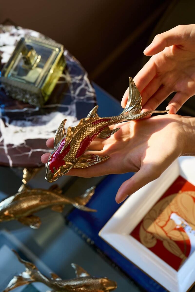 Бронзовая скульптура «Карп кои»