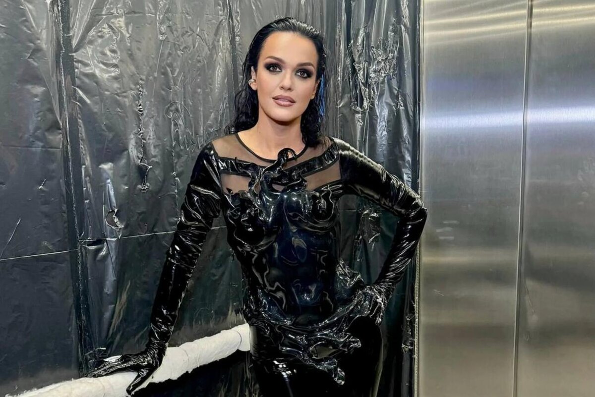    Певица Слава Личный архив