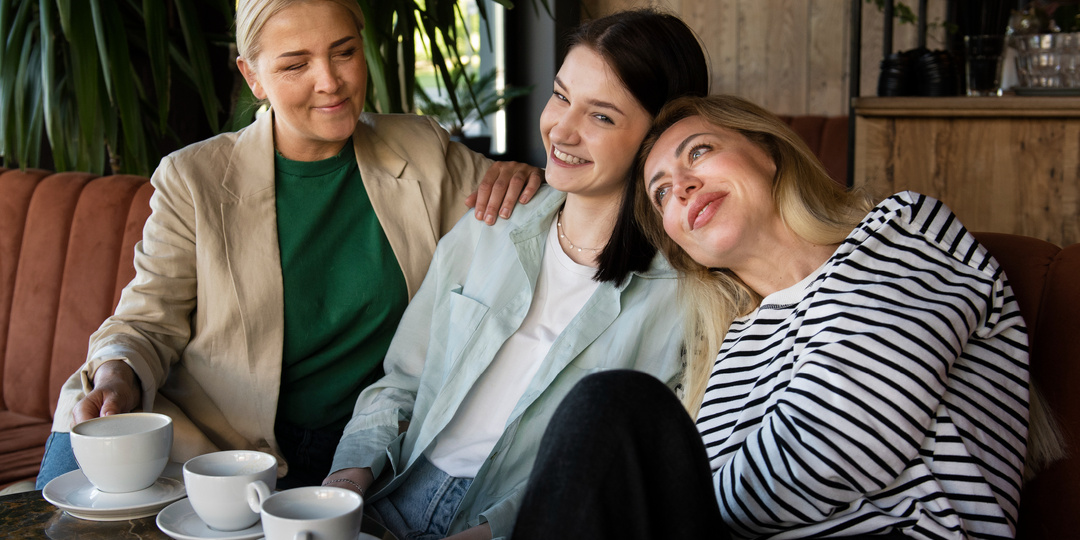 Цитата недели: «Хорошая подруга — это зеркало твоей души, отражающее самое прекрасное».