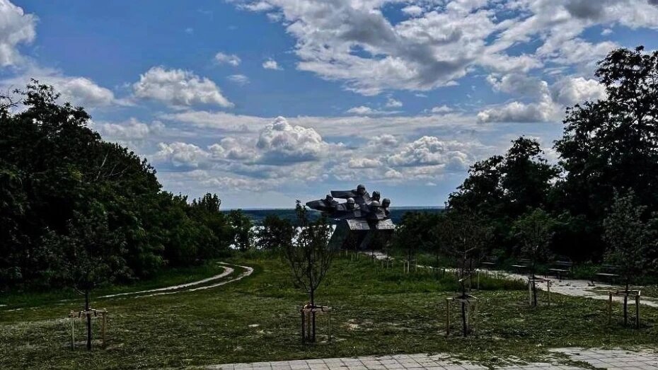 В воронежском микрорайоне Шилово за 10,5 млн рублей отремонтируют братскую могилу