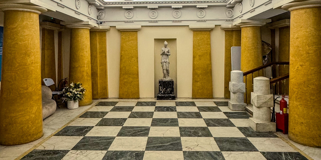 Последний дореволюционный особняк Петербурга: шла в музей спорта, а оказалась во дворце