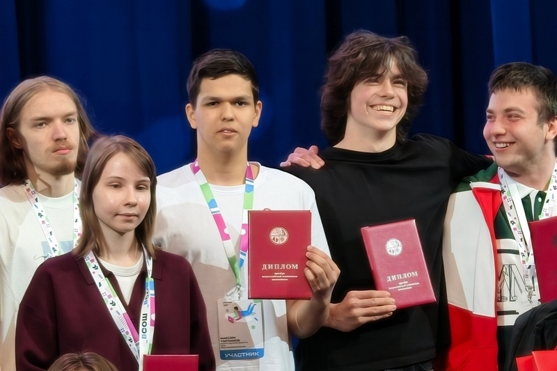 Два лицеиста "АМТЭКа" стали призерами всероссийской олимпиады по информатике
