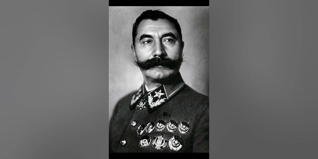 Что сказал Буденный дочери, когда умер Сталин?