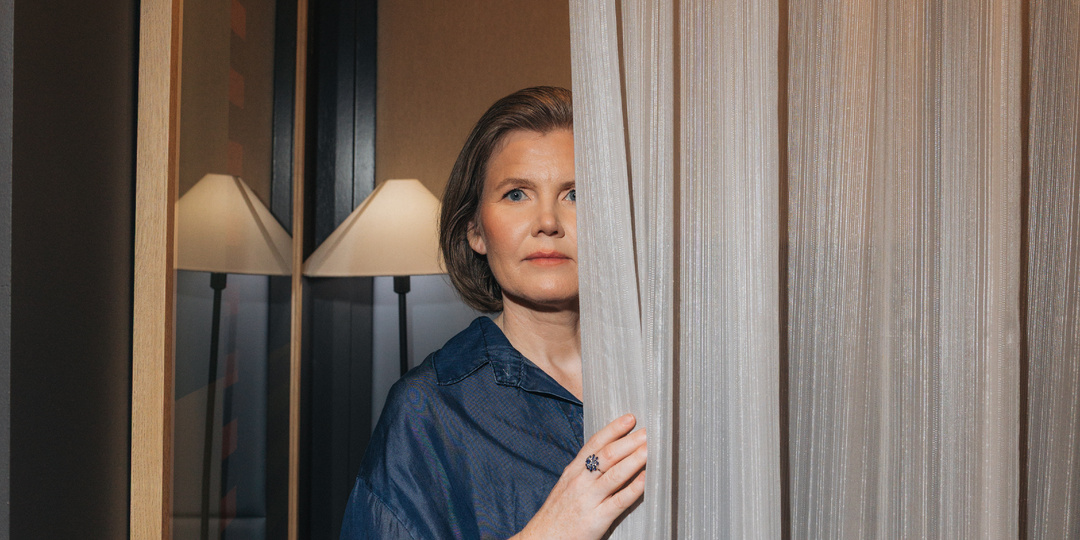 6 неочевидных признаков низкой самооценки, которые мешают вам строить карьеру