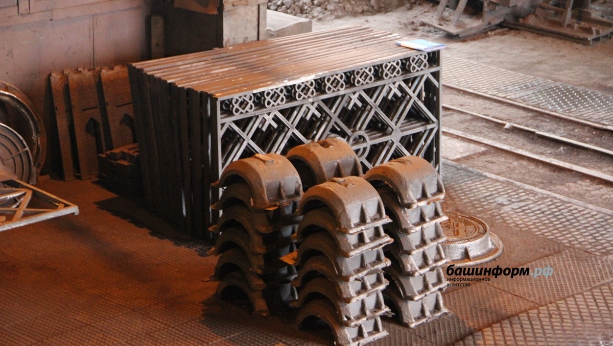      Хөкем ителгәннәр мебель җитештерә