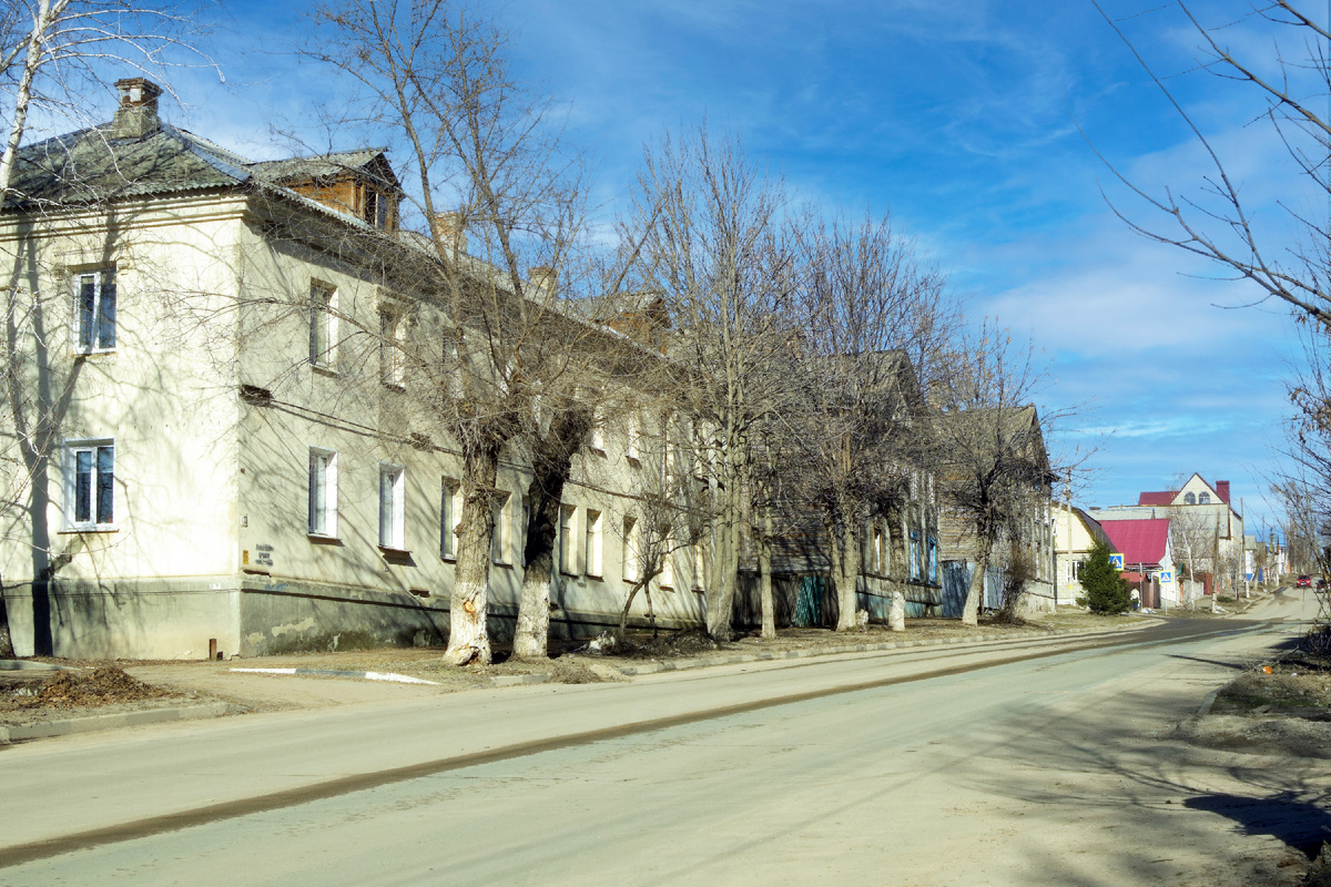 Улица Ленина в городе Вольске.