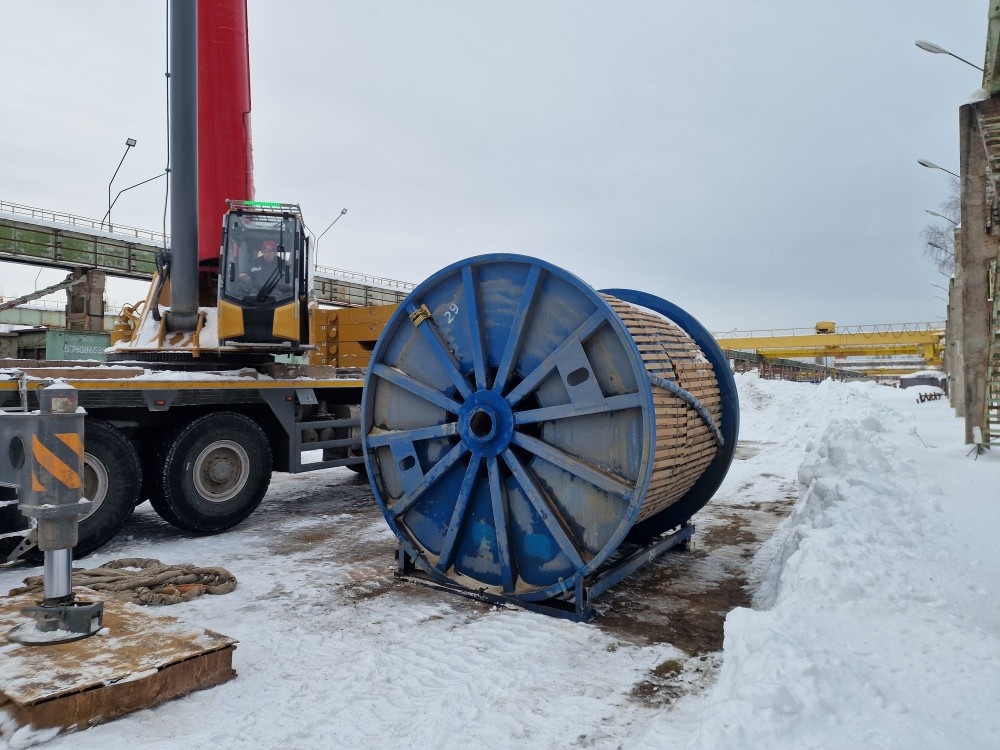    В Нижний Новгород доставили канат для канатной дороги через Оку
