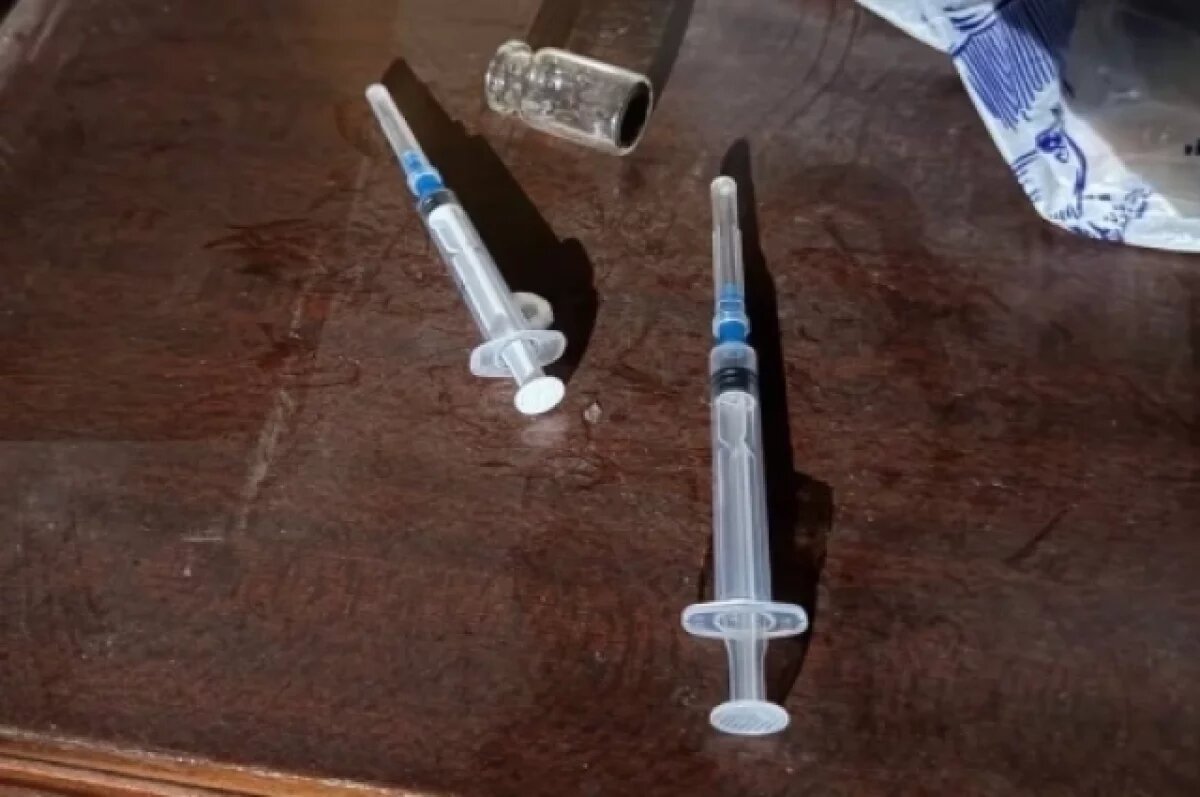    В Копейске 72-летний пенсионер организовал наркопритон в квартире