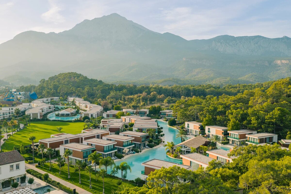 Территория отеля