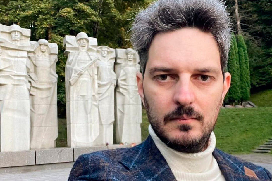    Социальные сети