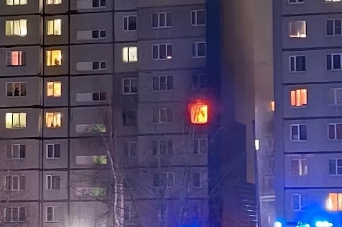    Жительницу Ярославля госпитализировали после ночного пожара на улице Стачек