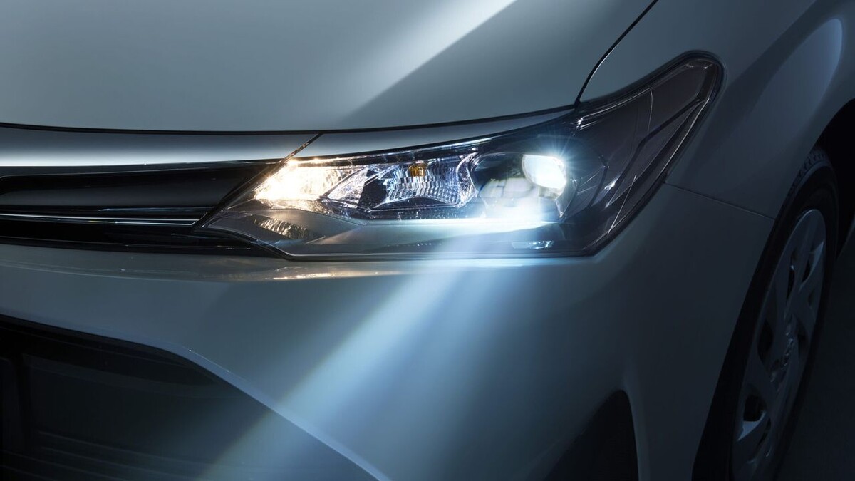    Toyota Corolla Axio. Фото Toyota