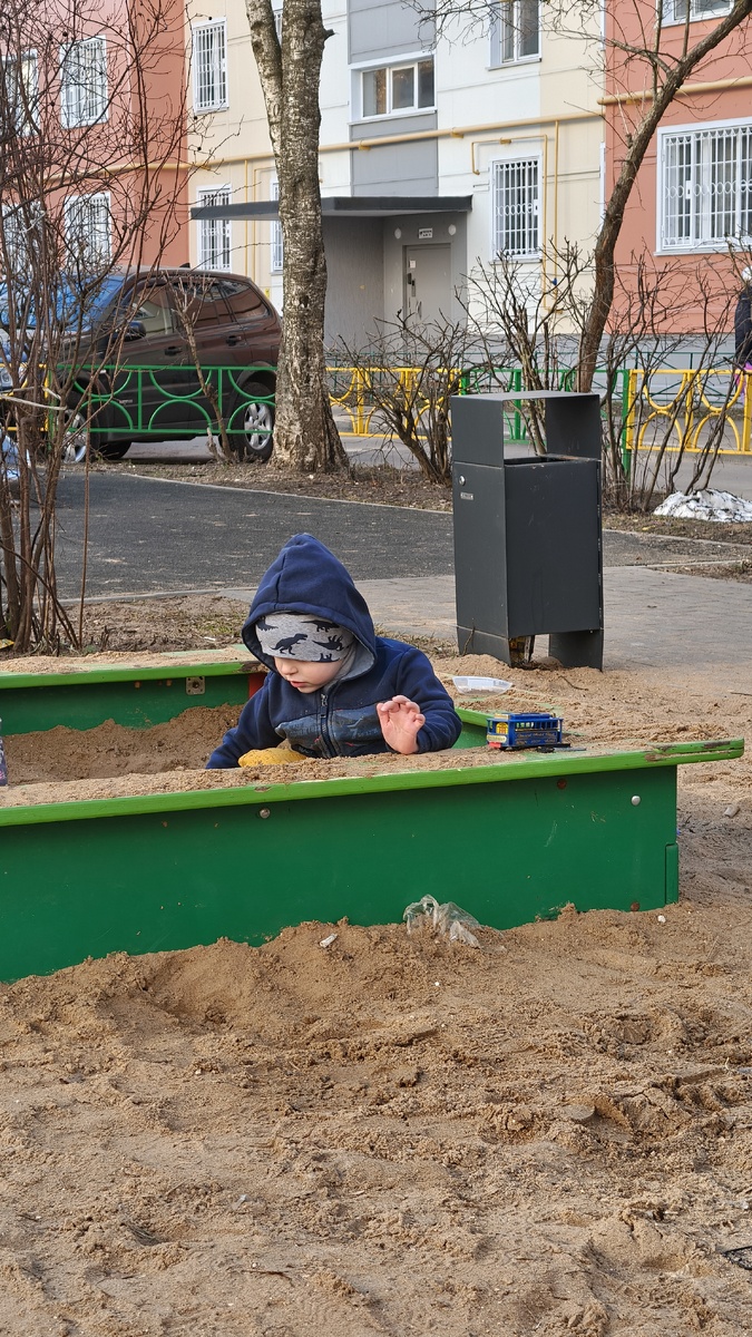 Жень-шеня выклянчил прогулку