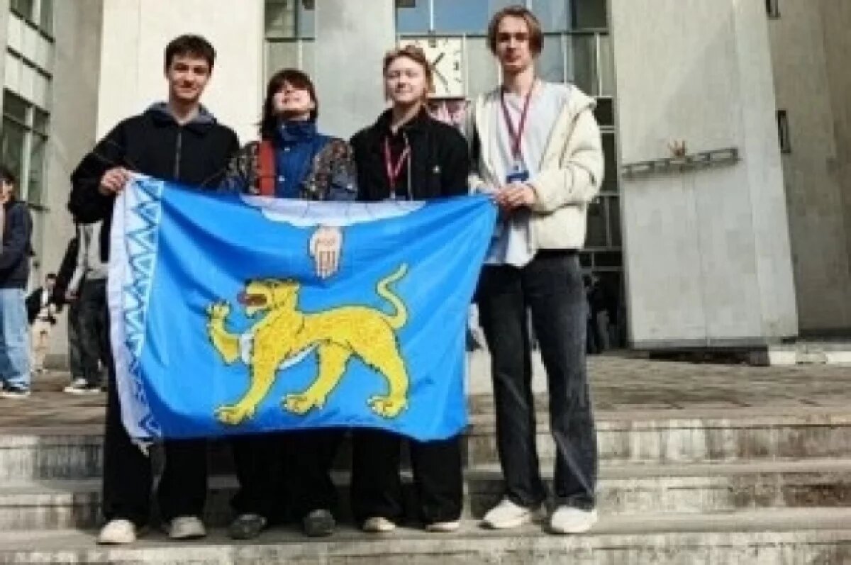    Юные псковские исследователи стали призерами форума «Шаг в будущее»