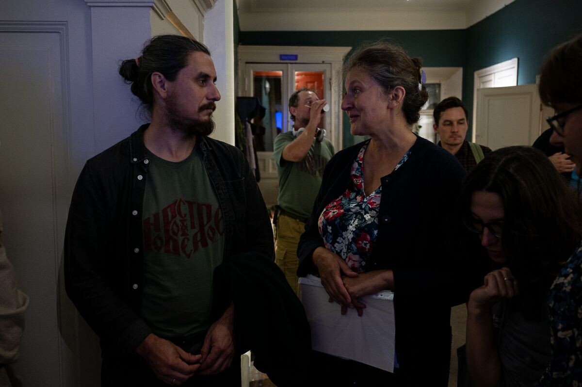 Волонтер «Нового Старого» и Маргарита Баева, руководитель фонда сохранения культурного наследия на Русском Севере «Вереница»