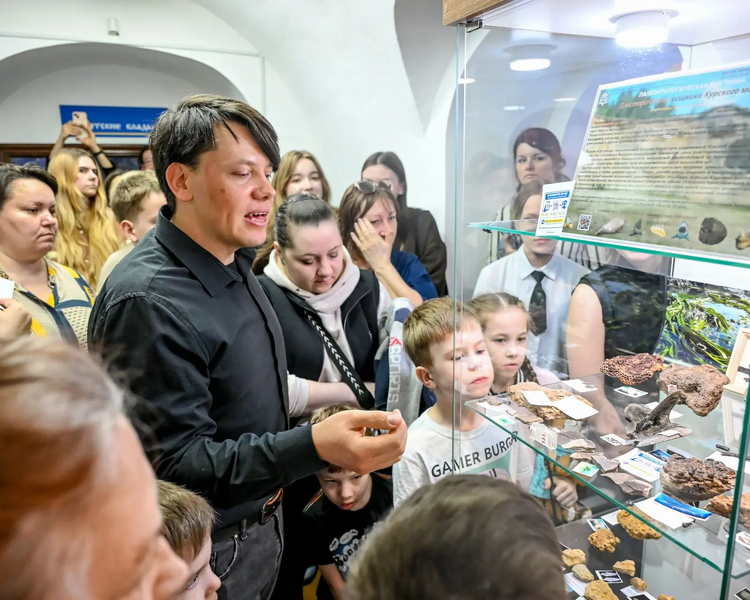     В Курске открылась первая палеонтологическая выставка доисторических хищников