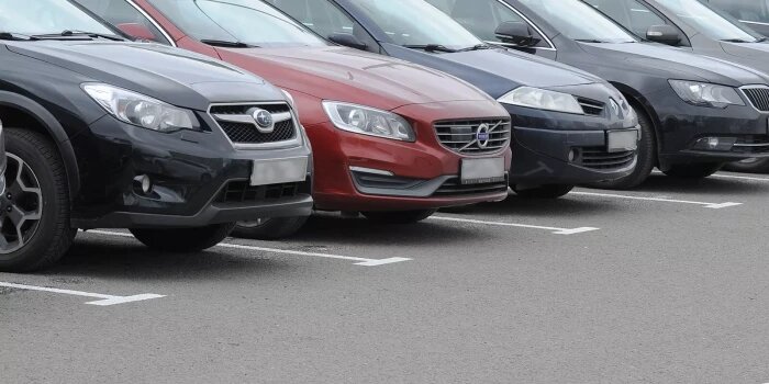 В Ломоносовском районе появилась новая парковка на 40 машин