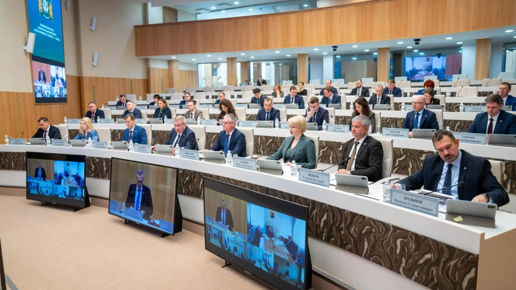    На программу «Сотрудничество» Югра направит 96,9 млрд рублей до 2028 года