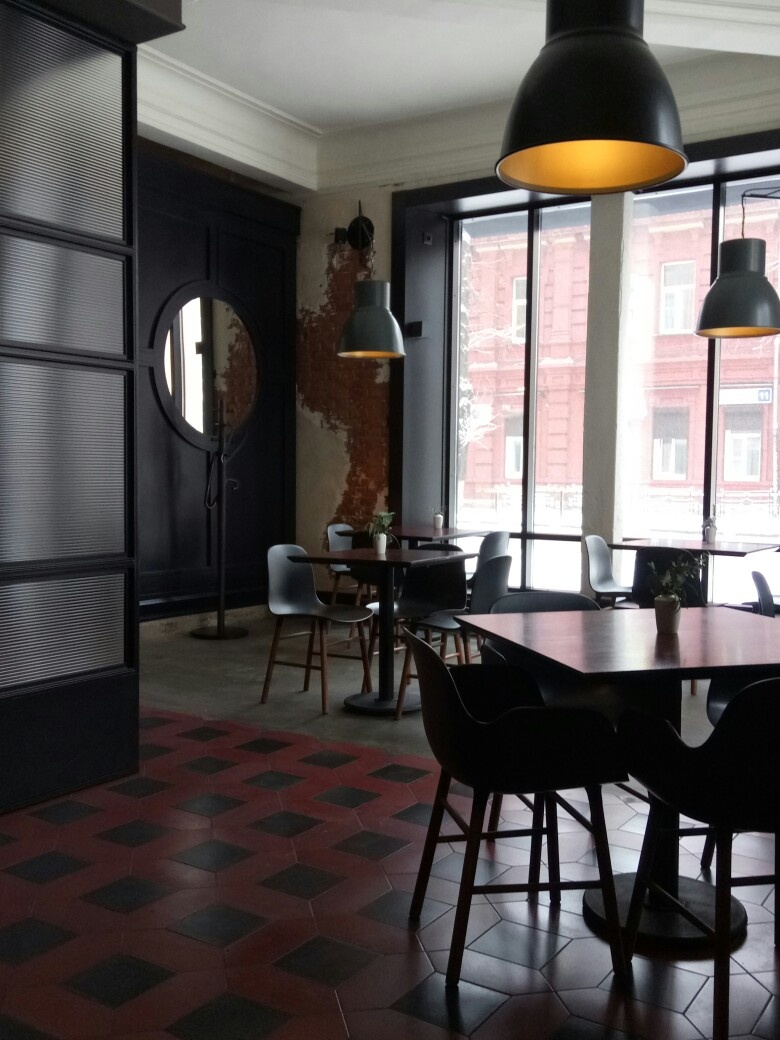 листать вправо