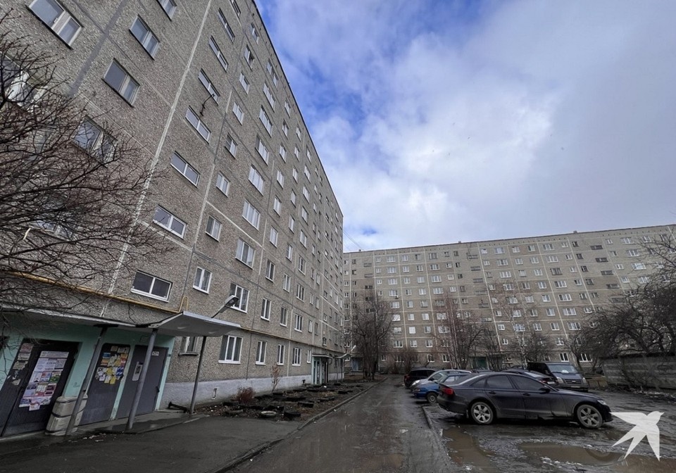    В этом доме жили Овчинниковы и Субботины Олег ГАЛИМОВ