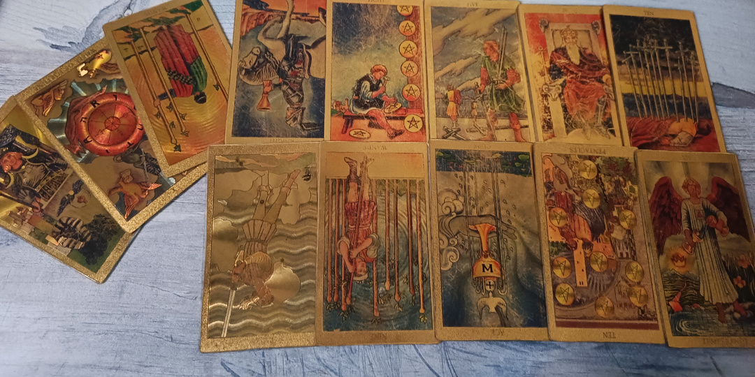 Вы расстались. Что он думает о вас в разлуке? Таро расклад