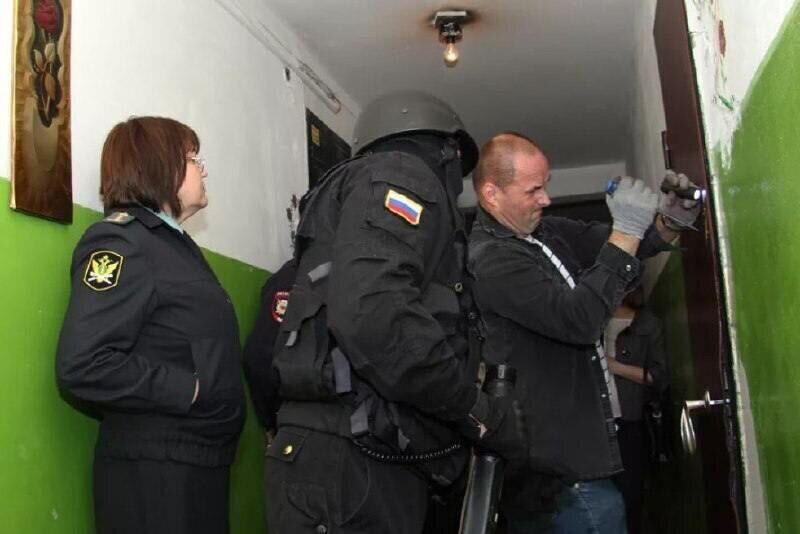 С 1 мая начнут аннулировать прописку части россиян по новым основаниям