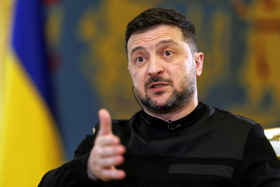    Зеленский переживает, что если начнется наземная операция на Ближнем Востоке, у него возникнет критический дефицит не только по зенитным ракетам, а вообще по всем системам вооружений REUTERS