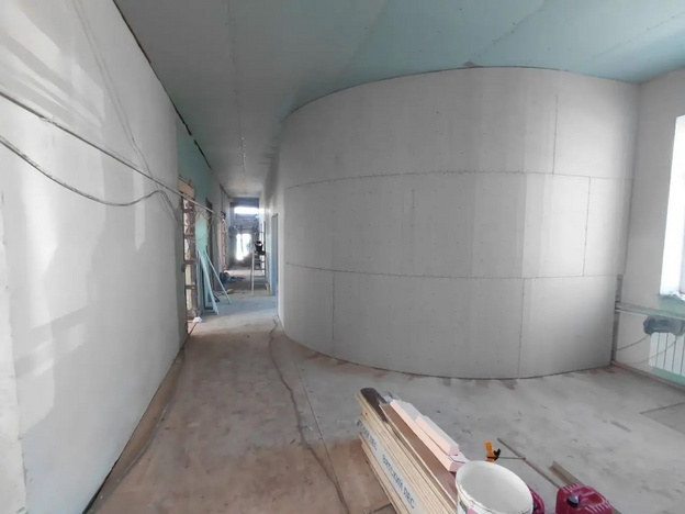    В Белой Холунице ремонтируют Дом детского творчества