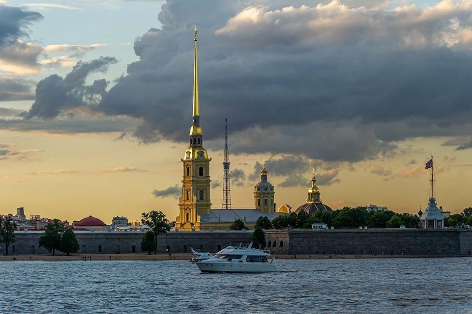    Специалисты освободили акватории от мусора, донных отложений и лишней растительности. Олег ЗОЛОТО