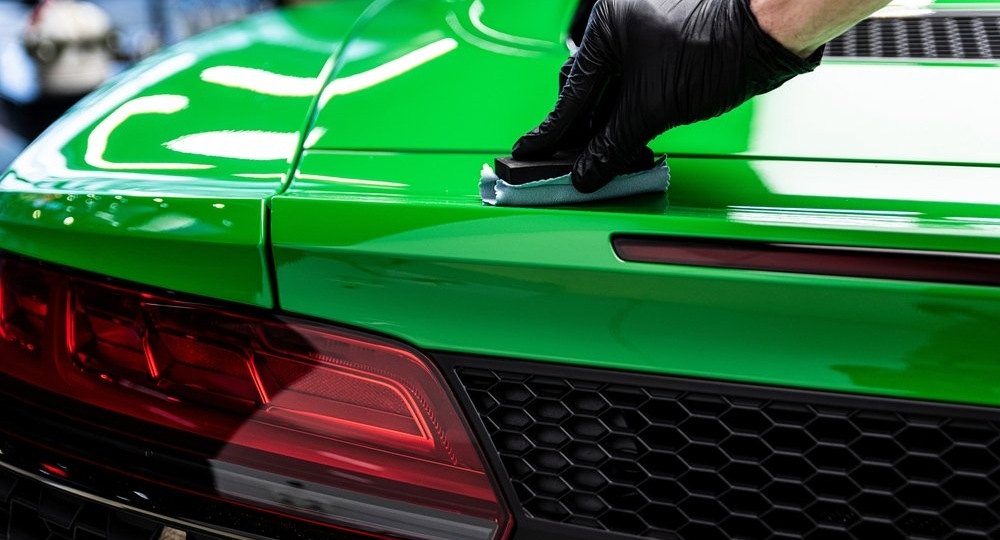 Минпромторг утвердил новый список дорогих автомобилей для расчета налога за 2026 год