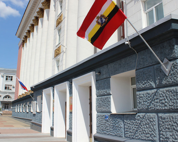     Курская область получит более 1 млрд рублей на аренду жилья для переселенцев