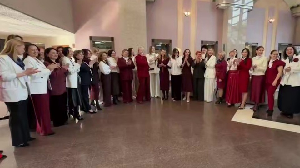 Губернатор Сахалина обсудил с предпринимательницами развитие соцпроектов