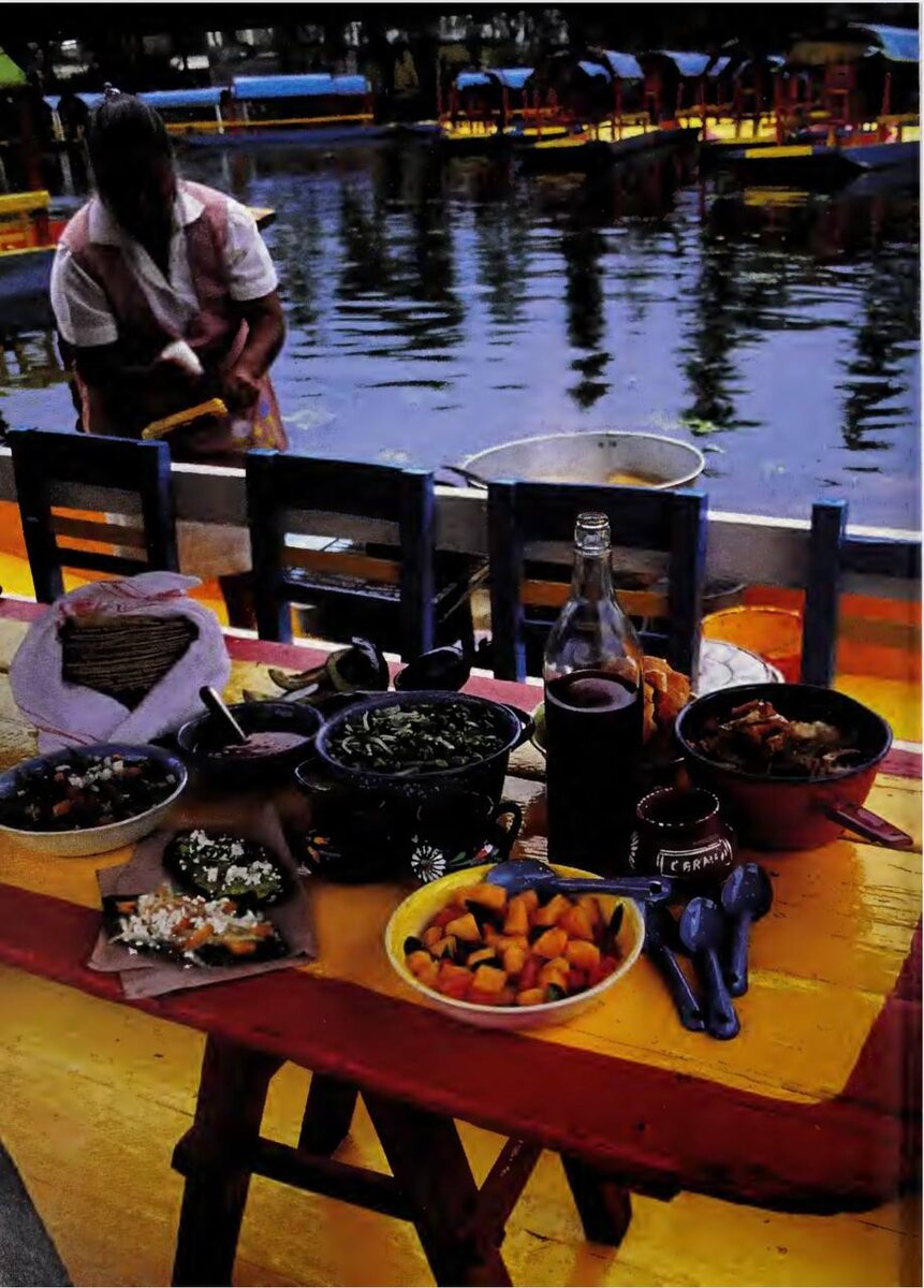 Иллюстрация из книги Las fiestas de Frida y Diego