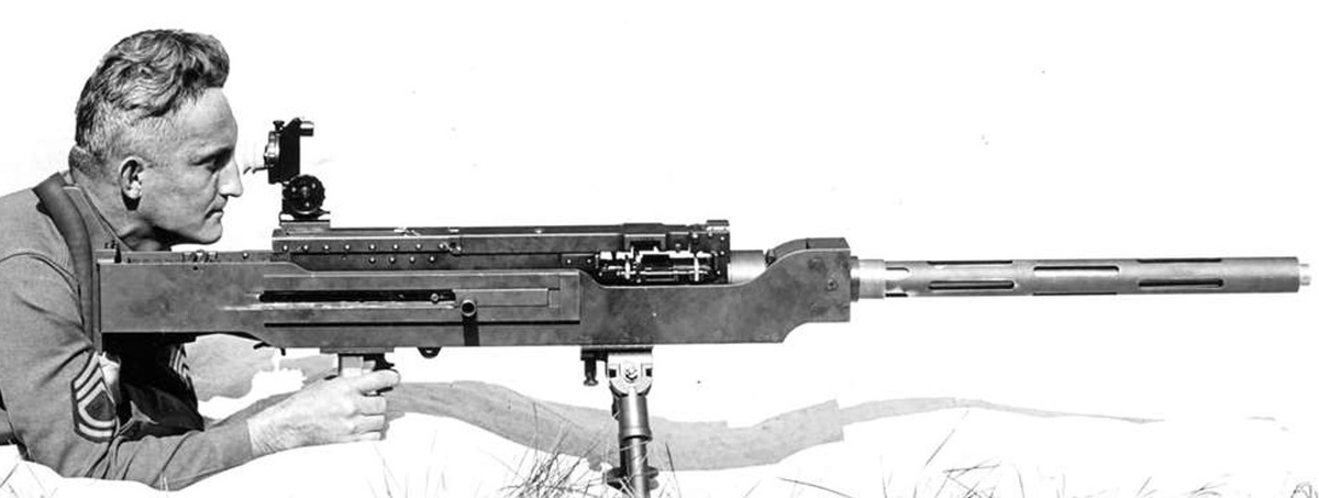 Пулемет Браунинга в "люльке" (1936 год).