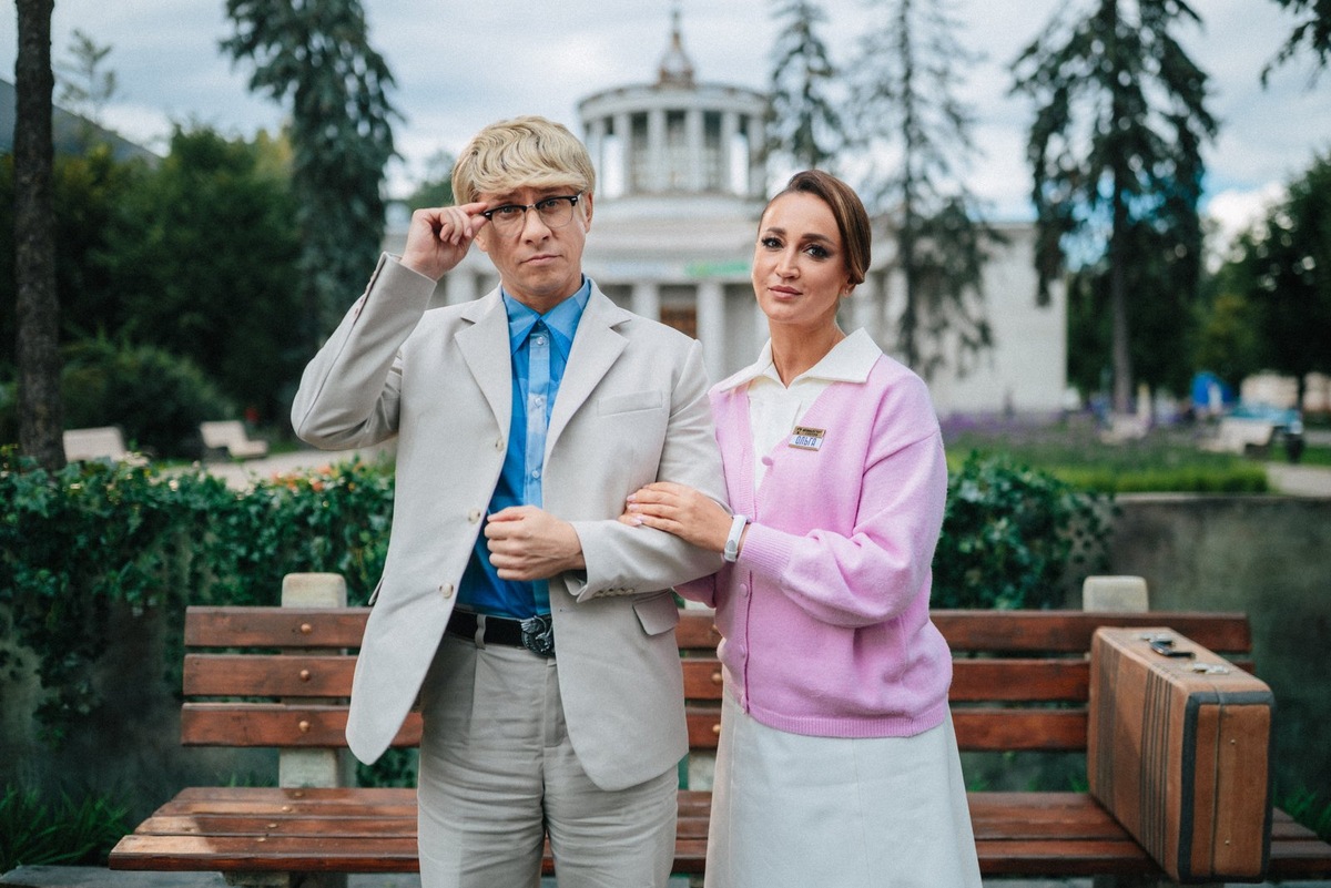    Тимур Батрутдинов и Ольга Бузова на съемках фильма «Невероятные приключения Шурика»