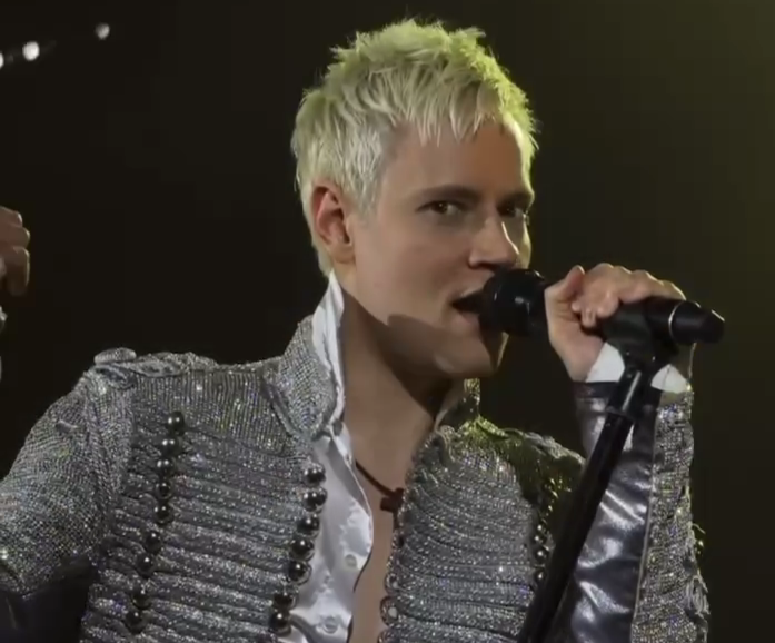 SHAMAN на сцене