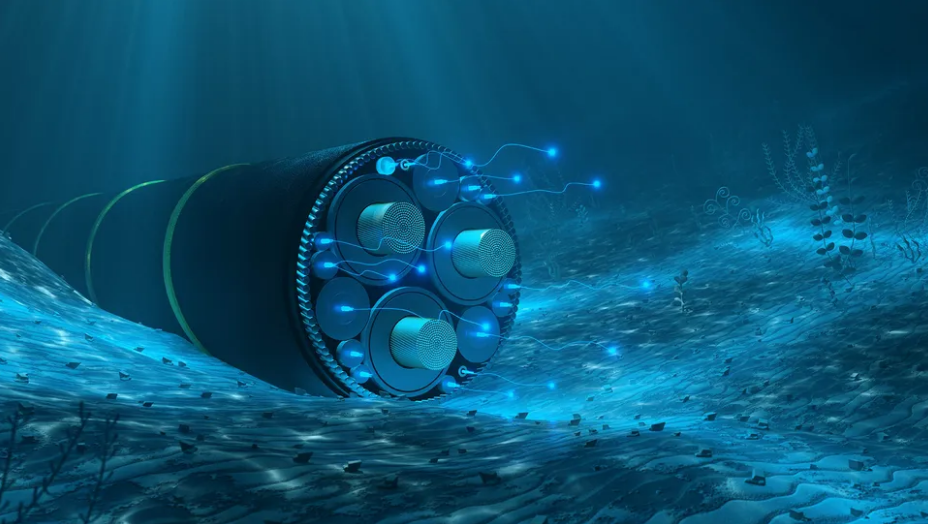 multicore fiber (MCF — мультикор файбер)