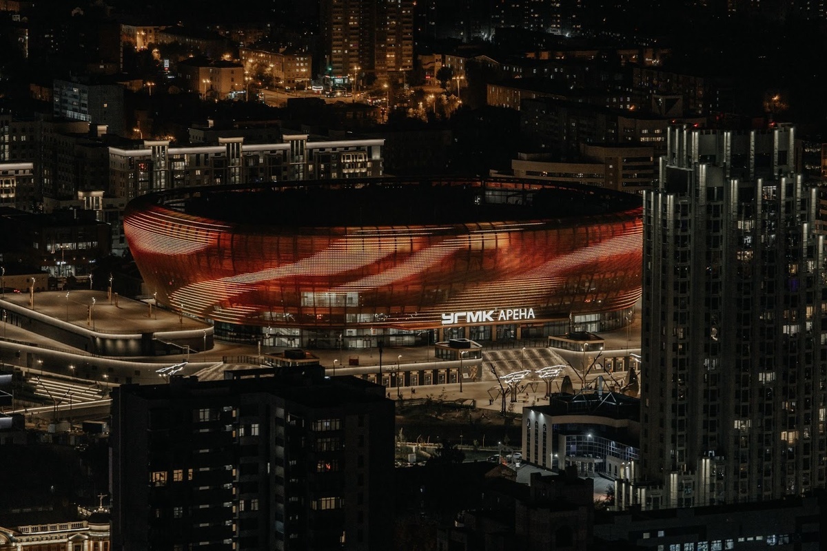 Вся поверхность здания — это гигантский 3D-экран