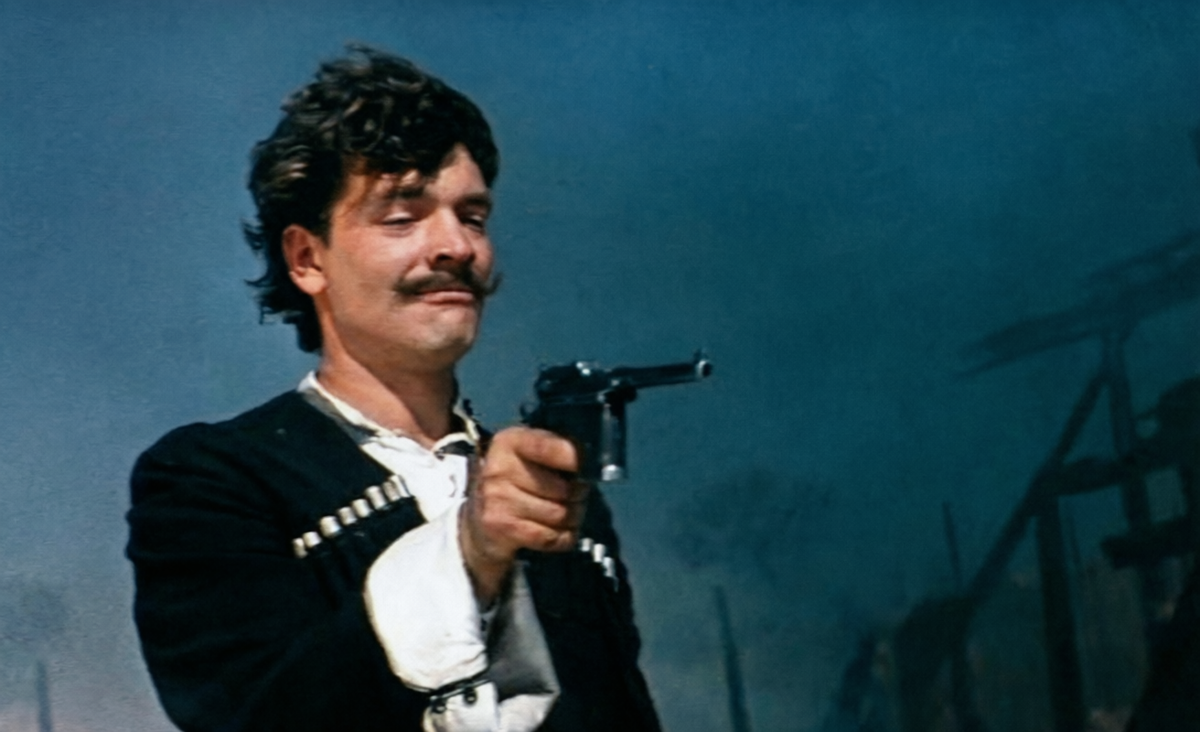 Владимир Трещалов в фильме "Неуловимые мстители"