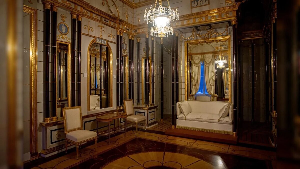 Листайте вправо, чтобы увидеть больше изображений