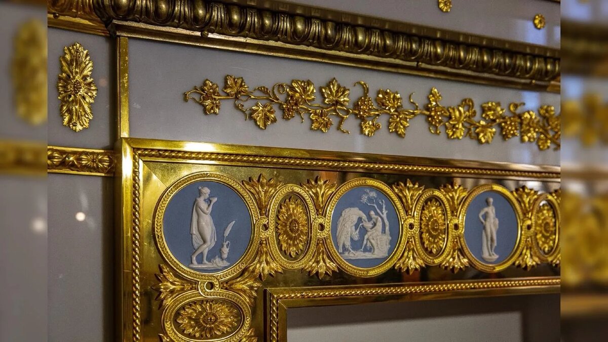 Листайте вправо, чтобы увидеть больше изображений