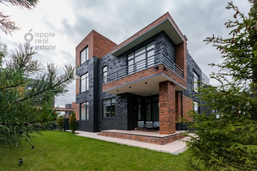 Фото из архива Apple Real Estate