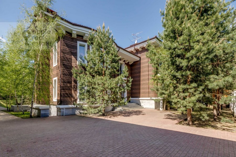 Фото из архива Apple Real Estate